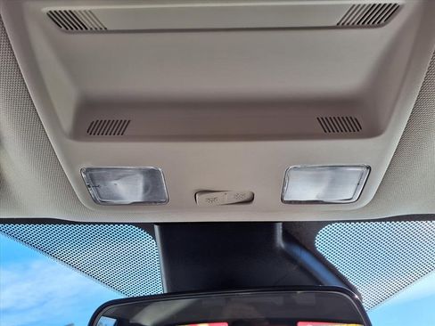 Used 2019 Ford Ranger XL w/ Equipment Group 101A Mid image 14