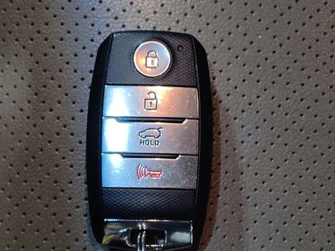 Used 2019 Kia Sorento EX FWD image 32
