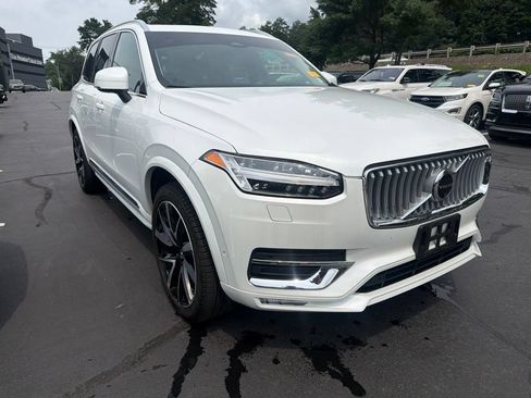 Certified 2024 Volvo XC90 B6 Ultimate w/ Lounge Package AWD/4WD image 6