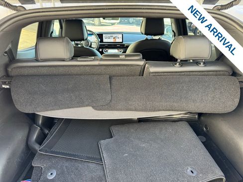 Used 2025 Genesis GV60 Advanced image 13