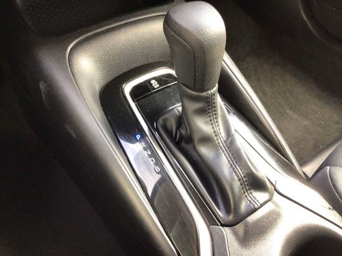 Used 2024 Toyota Corolla LE FWD image 20