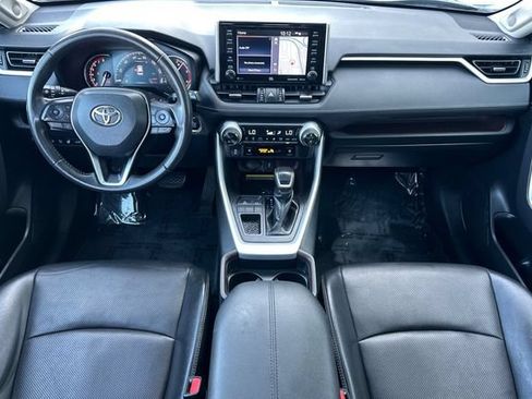 Certified 2020 Toyota RAV4 Limited FWD image 17