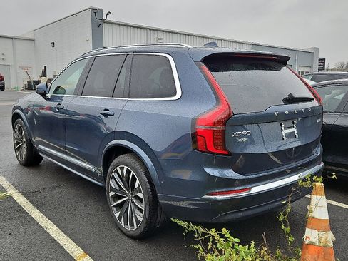 Certified 2025 Volvo XC90 B6 Ultra image 6