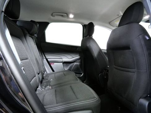 Certified 2025 Ford Escape Active AWD/4WD image 11