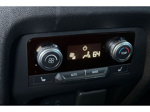 Used 2024 GMC Acadia AT4 w/ Luxury Package AWD/4WD image 14