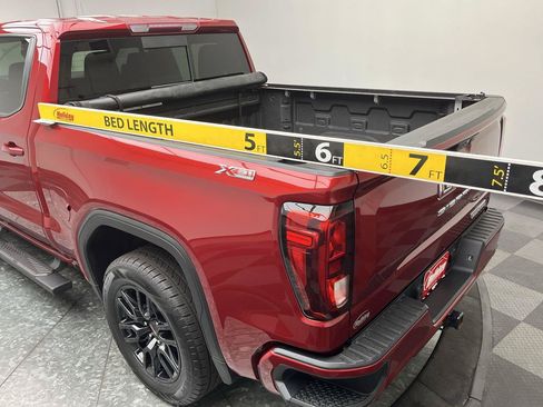 Certified 2023 GMC Sierra 1500 Elevation w/ Preferred Package AWD/4WD image 4