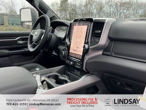 New 2026 RAM 1500 Big Horn AWD/4WD image 13