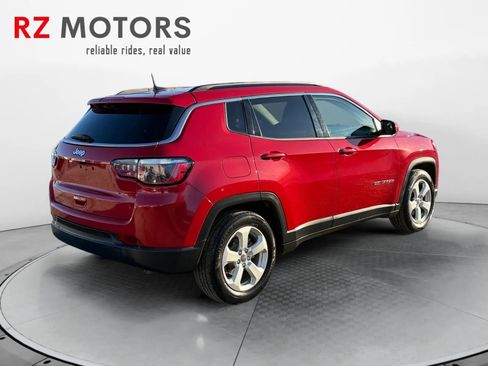 Used 2019 Jeep Compass Latitude w/ Popular Equipment Group image 5