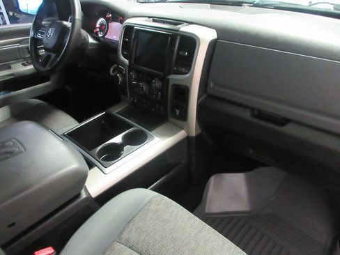 Used 2015 RAM 1500 Big Horn AWD/4WD image 19