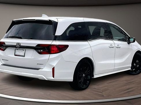 Used 2025 Honda Odyssey Sport-L image 2