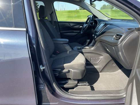 Used 2018 Chevrolet Equinox LT FWD image 24