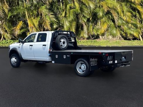 New 2026 RAM 5500 Tradesman w/ Chrome Appearance Group AWD/4WD image 3