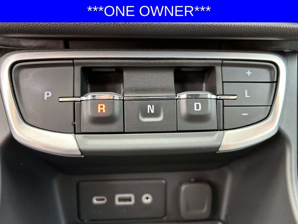 Used 2024 GMC Terrain SLE AWD/4WD image 18