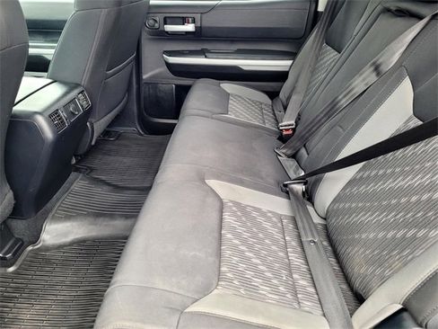 Used 2018 Toyota Tundra SR5 w/ SR5 Upgrade Package image 12