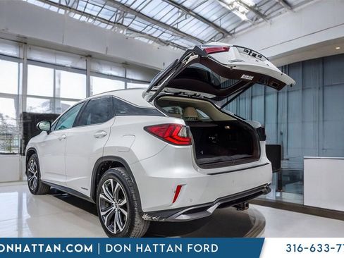 Used 2019 Lexus RX 450h AWD image 35