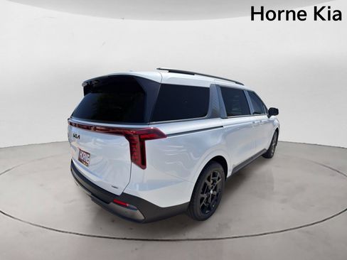 New 2026 Kia Carnival SX Prestige FWD image 4