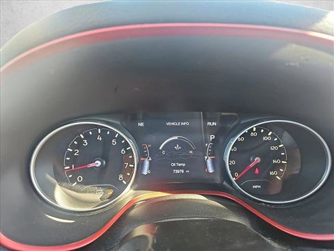 Used 2019 Jeep Compass Trailhawk w/ Cold Weather Group image 11