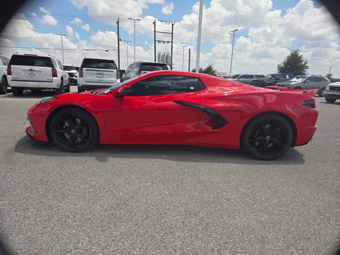 Used 2022 Chevrolet Corvette Stingray Preferred Conv w/ Z51 Performance Package RWD image 6