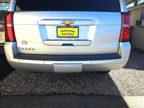 Used 2017 Chevrolet Tahoe LT image 33