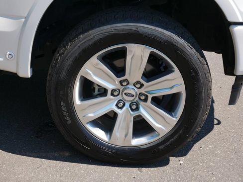 Certified 2019 Ford F150 Platinum w/ Equipment Group 701A Luxury AWD/4WD image 7