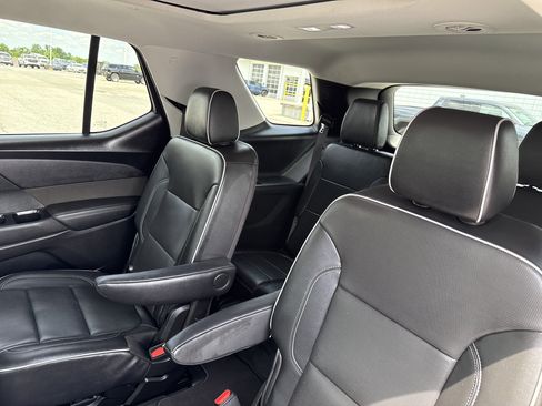 Used 2020 Chevrolet Traverse High Country w/ LPO, Cargo Package AWD/4WD image 20