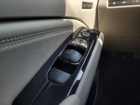 Used 2021 Nissan Altima 2.5 Platinum AWD/4WD image 27