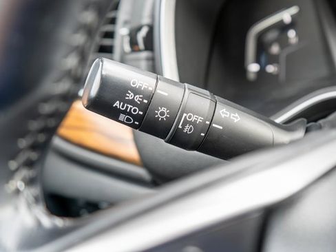 Used 2017 Honda CR-V EX-L image 25