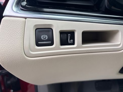 Used 2024 Cadillac XT6 Premium Luxury w/ LPO, Floor Liner Package image 20