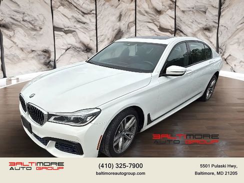 Used 2016 BMW 750i xDrive AWD/4WD image 1