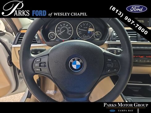 Used 2015 BMW 320i Sedan RWD image 26