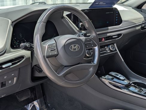 Used 2023 Hyundai Sonata Limited w/ Cargo Package FWD image 20