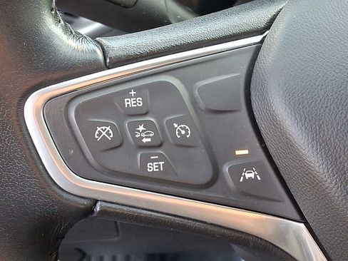 Used 2022 Chevrolet Malibu RS FWD image 21
