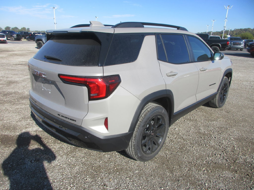 New 2027 GMC Terrain Elevation w/ Black Edition AWD/4WD image 4