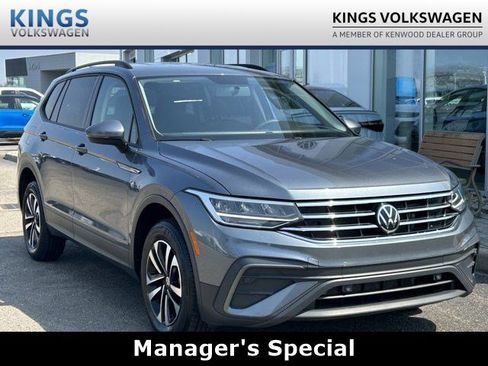 Certified 2022 Volkswagen Tiguan S AWD/4WD image 1