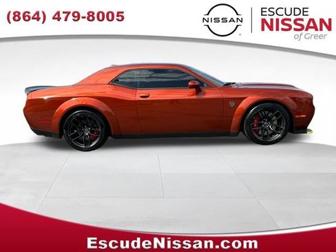 Used 2023 Dodge Challenger SRT Hellcat RWD image 2