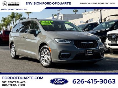 Used 2022 Chrysler Pacifica Touring-L