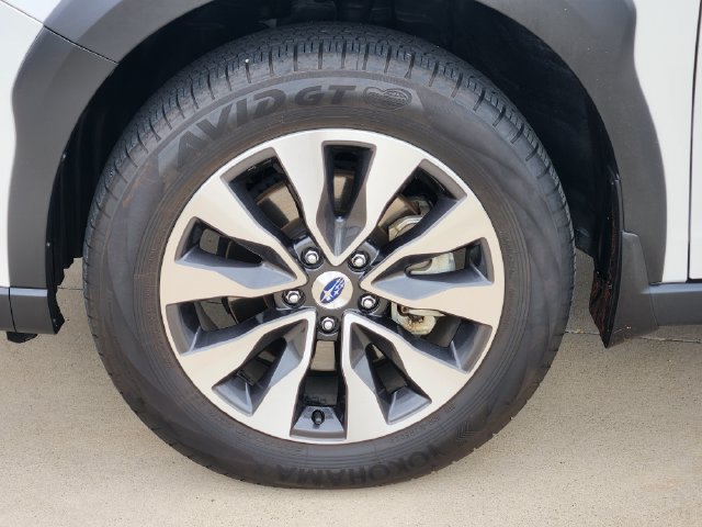 Certified 2025 Subaru Outback Limited AWD/4WD image 12