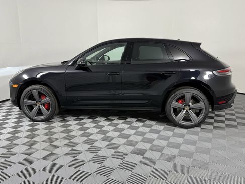 Certified 2026 Porsche Macan S AWD/4WD image 2
