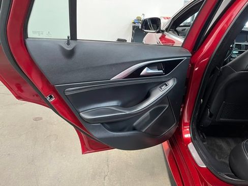Used 2018 INFINITI QX30 Sport w/ Sport Leather Package FWD image 19