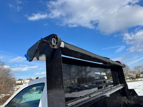 New 2026 GMC Sierra 3500 Pro w/ Convenience Package image 7