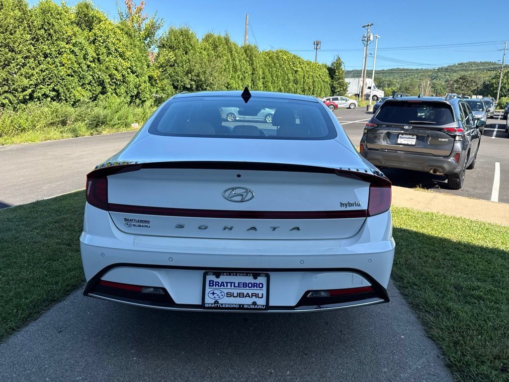 Used 2021 Hyundai Sonata Limited FWD image 5