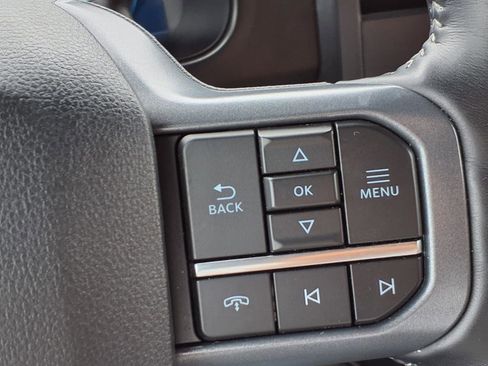 Used 2024 Ford F250 Lariat w/ Chrome Package image 21