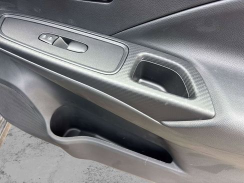 Used 2025 Nissan Versa SV w/ Trunk Package image 17