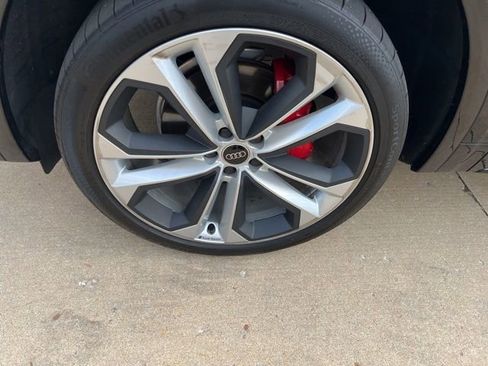 Used 2025 Audi Q5 2.0T Premium Plus w/ Premium Plus Package image 13