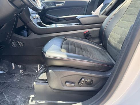 Certified 2024 Ford Edge ST-Line w/ Class II Trailer Tow Package AWD/4WD image 6
