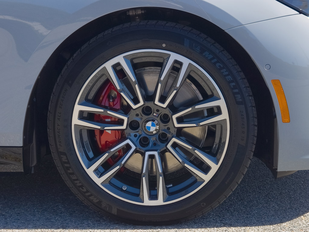 New 2027 BMW 540i xDrive w/ Executive Package AWD/4WD image 5