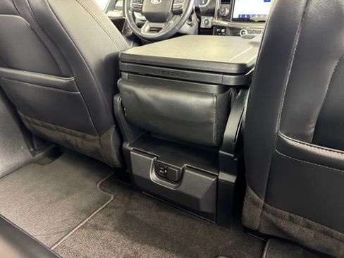 Used 2021 Ford F150 Lariat AWD/4WD image 23