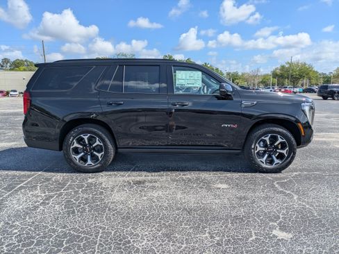 New 2026 GMC Yukon AT4 image 3