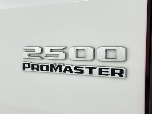 Used 2023 RAM ProMaster 2500 FWD image 39