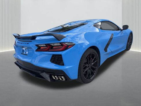 Used 2023 Chevrolet Corvette Stingray Preferred Cpe w/ Z51 Performance Package image 4